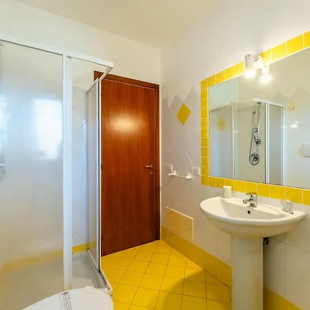 Tranquile Village 2 Persons Possible Extra Child Bed * Palau